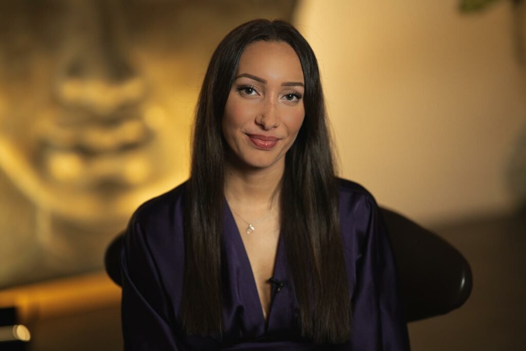 66683ea4 f5d2 4d30 879d c103e224afb1